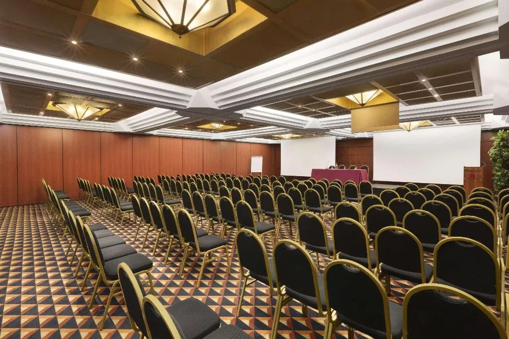 Conferences, Ramada Naples, Naples