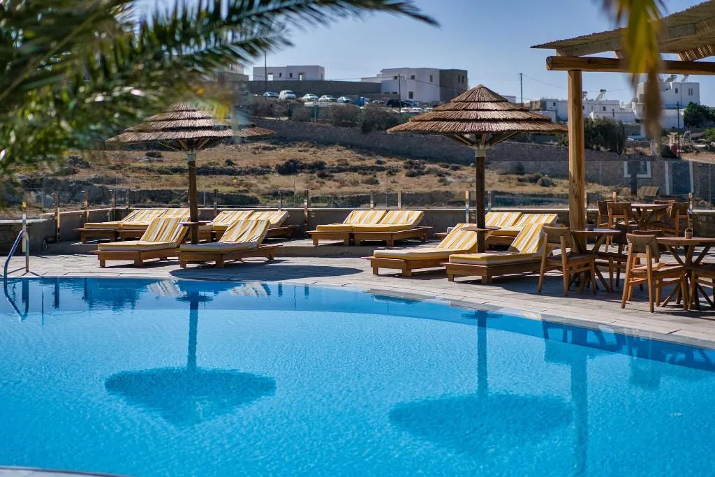 Pool, San Antonio Summerland, Mykonos