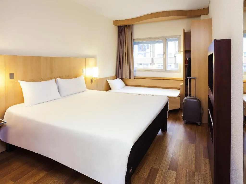 DOUBLE STANDARD Room, Ibis Madrid Aeropuerto Barajas, Madrid