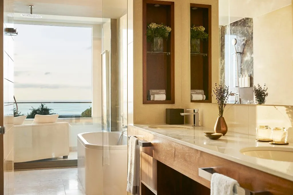 DOUBLE DELUXE SEA VIEW Room, Jumeirah Mallorca, Majorca