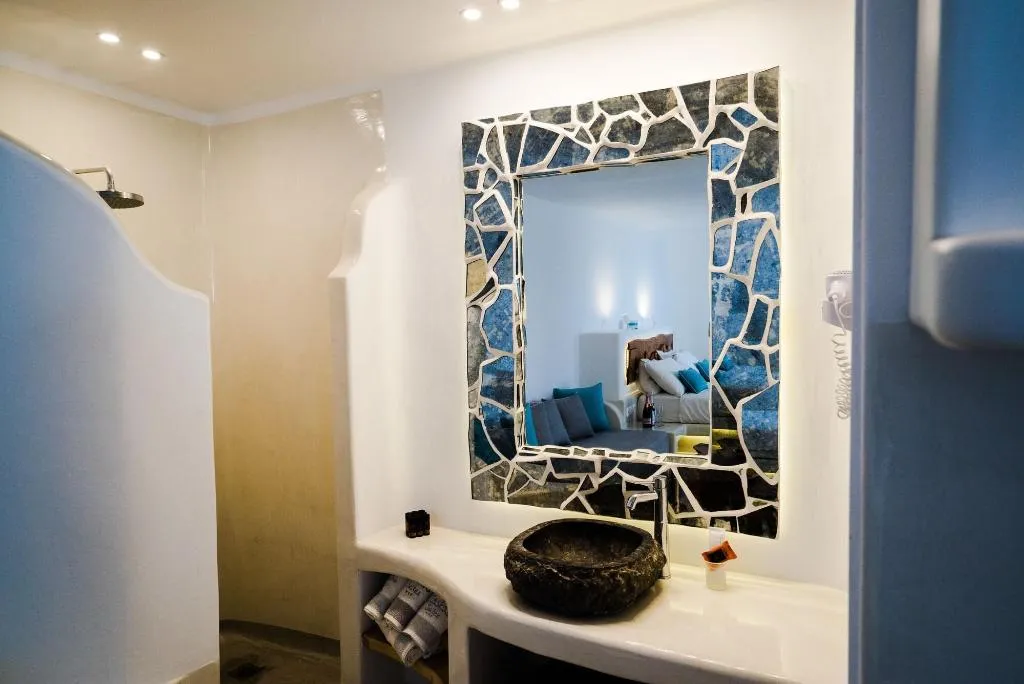 Room, Flaskos Suites, Mykonos