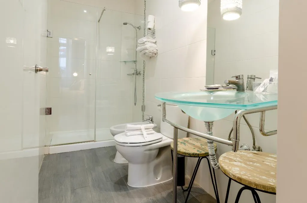 DOUBLE SUPERIOR Room, Inn Rossio, Lisbon
