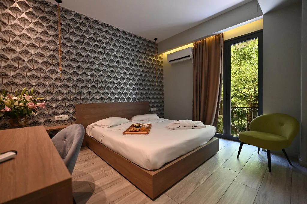 Double or Twin WITH BALCONY Room, Urban Core Residence, Athens
