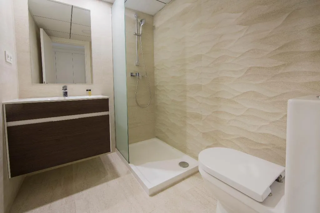 APARTMENT THREE BEDROOMS Room, HQ Rooms San Vicente, Valencia