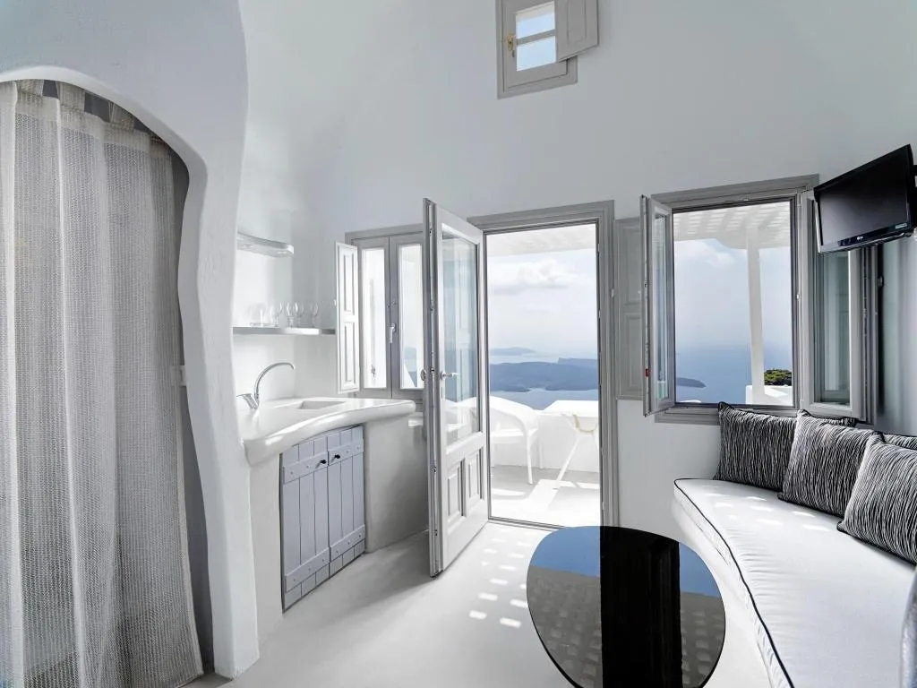 SUITE SUPERIOR Room, Tholos Resort, Santorini