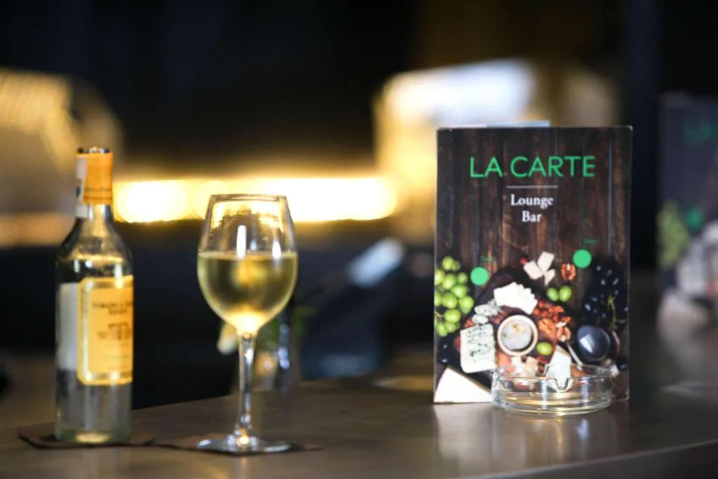 Bar, Campanile Casablanca Centre Ville, Casablanca