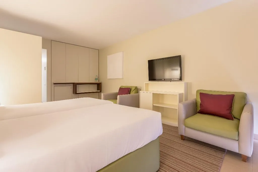 FAMILY ROOM STANDARD Room, NAU Sao Rafael Suites, Algarve