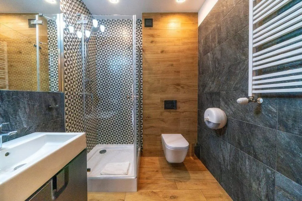 Room, ApartHotel Giewont, Krakow