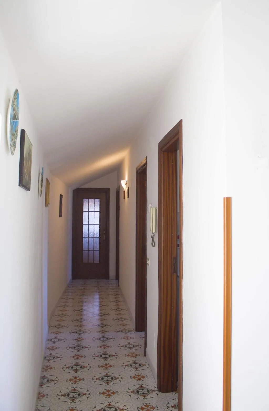 Room, Villa De Angelis, Naples