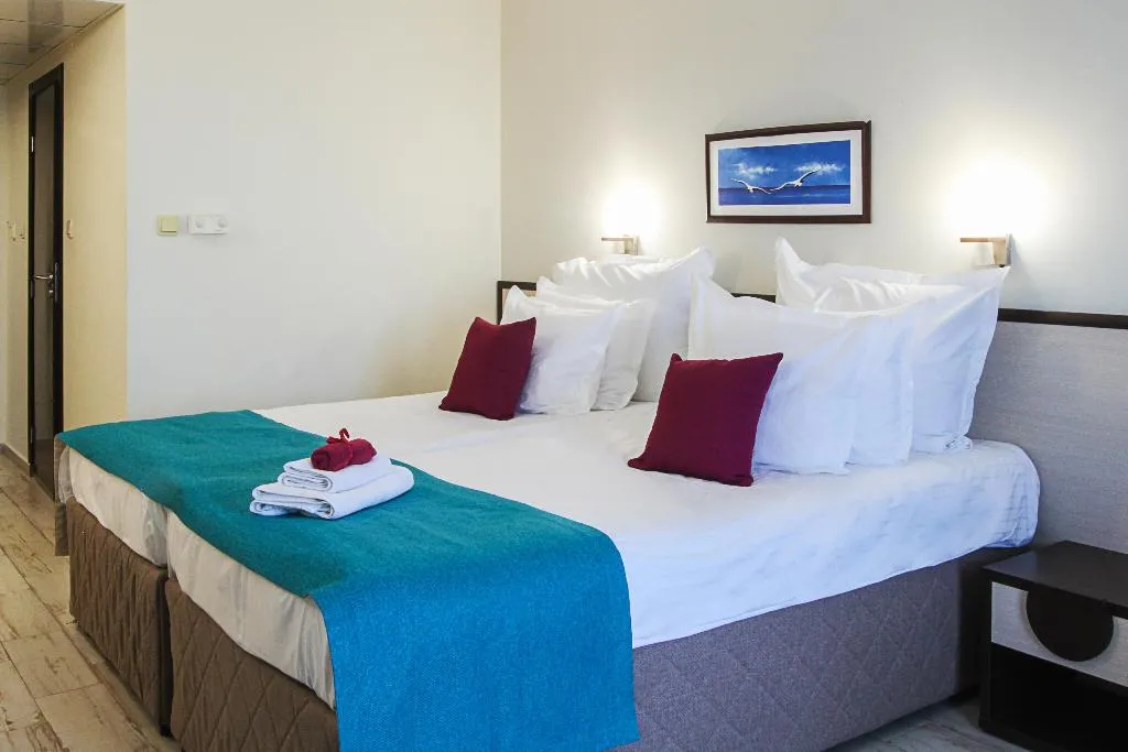 DOUBLE DELUXE Room, Meridian Hotel, Bourgas