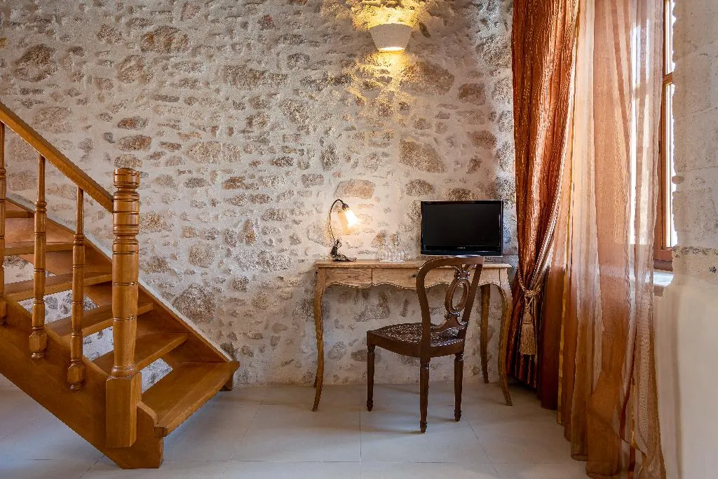 JUNIOR SUITE WITH VIEWS Room, Palazzino Di Corina, Crete