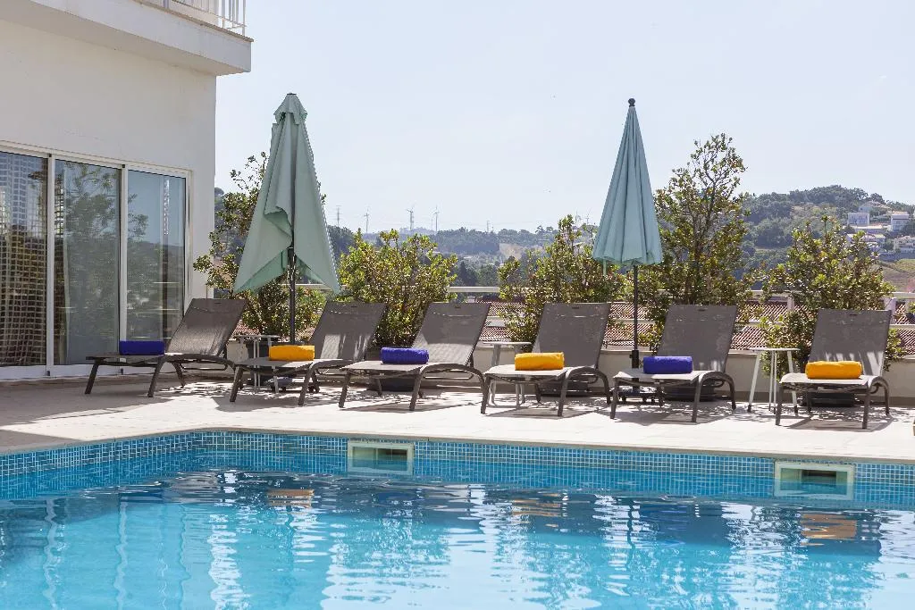 Pool, Casa do Outeiro, Arts & Crafts Boutique Hotel, Porto