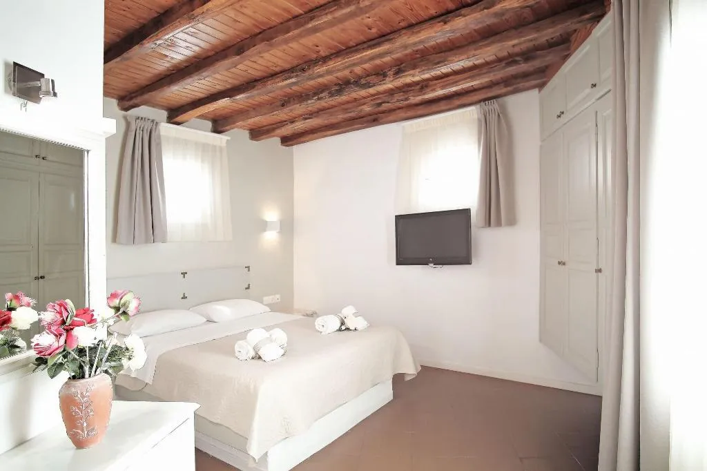 Room, Kritikakis Village Apartments, Santorini
