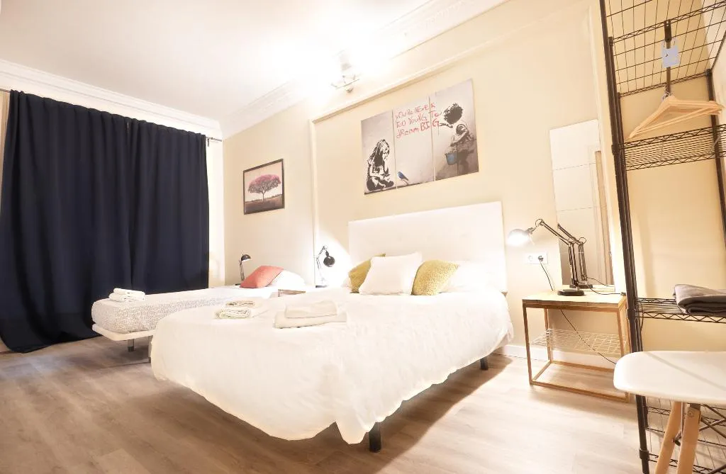 TRIPLE CAPACITY 3 Room, Wow Barcelona Hostel, Barcelona