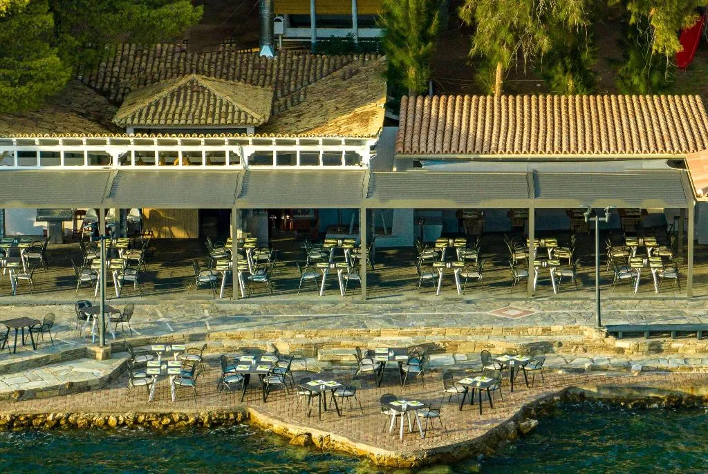 Restaurant, Ramada by Wyndham Loutraki Poseidon Resort, Kalamata