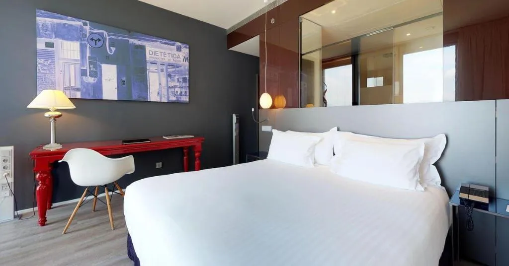 Room, Melia Barcelona Sky, Barcelona