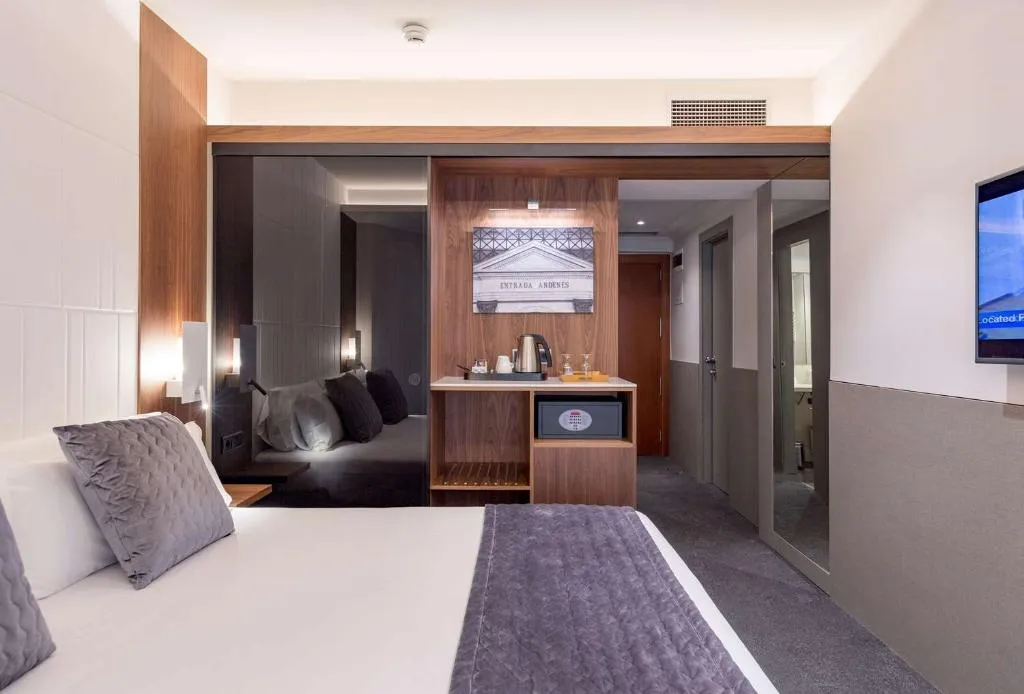 Room, Best Western Premier Hotel Dante, Barcelona