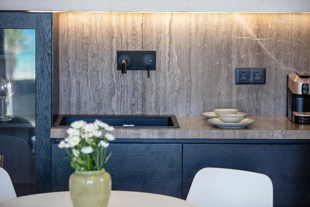 SUITE DELUXE SEA VIEW Room, Aristea, Crete