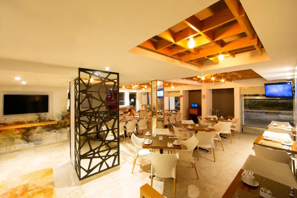 Restaurant, Ambiance Suites Cancun, Cancun Area