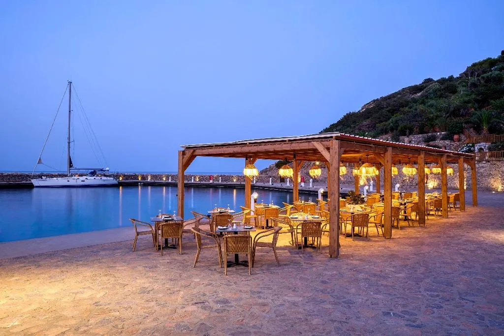 Terrace, Zeus Eleva Mirabello Bay, Crete