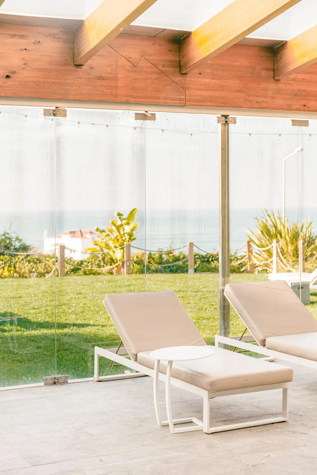 Pool, You and the sea, Lisbon