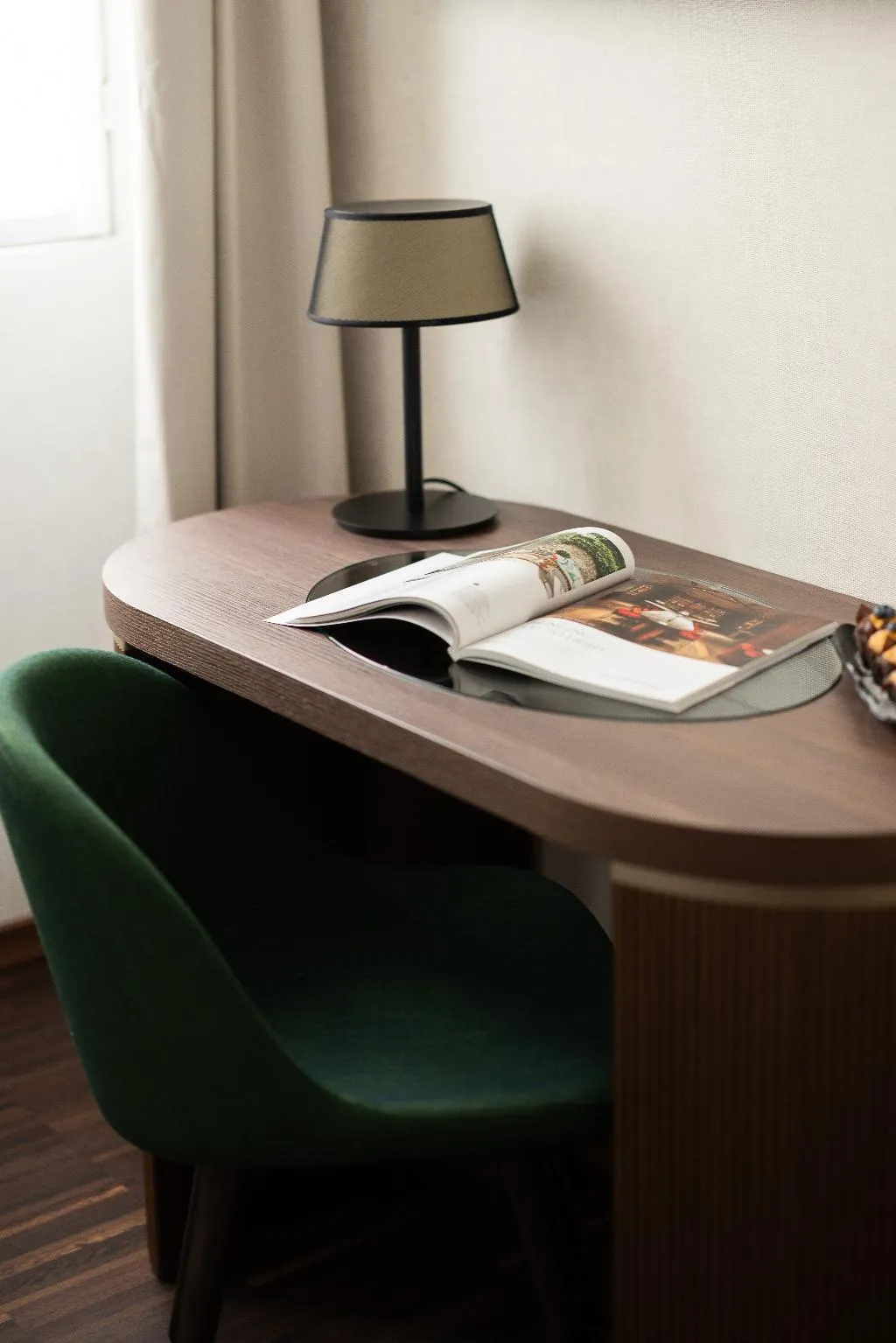 DOUBLE SINGLE USE QUEEN SIZE BED Room, Maison Roma Piazza di Spagna | UNA Esperienze, Rome