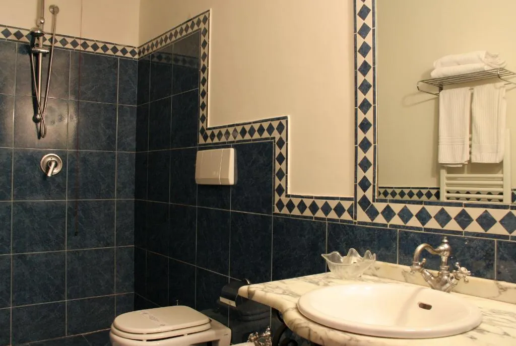 TRIPLE CLASSIC Room, De la Ville, Rome