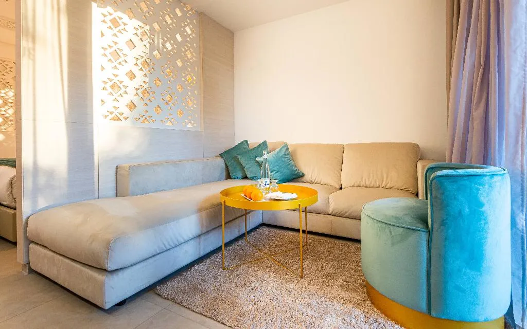 JUNIOR SUITE WITH PRIVATE POOL Room, Medina Gardens, Marrakech