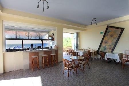 Danaos Beach Apartments, Crete