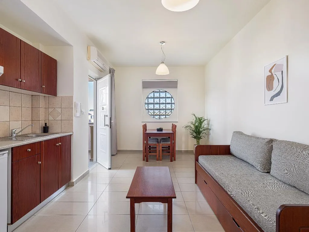 APARTMENT DELUXE ONE BEDROOM Room, Artemis Apartments, Crete
