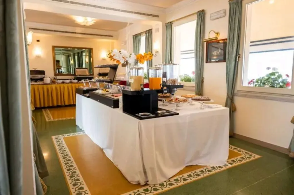Restaurant, Room Select Mecenate Palace, Rome