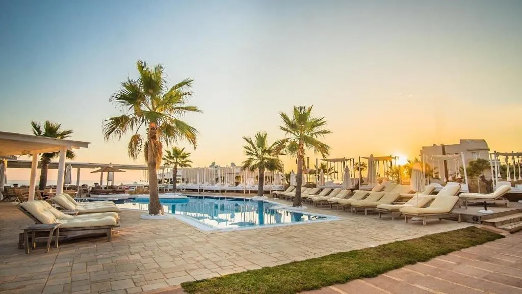 Sports and Entertainment, Parthenis Palace, Crete