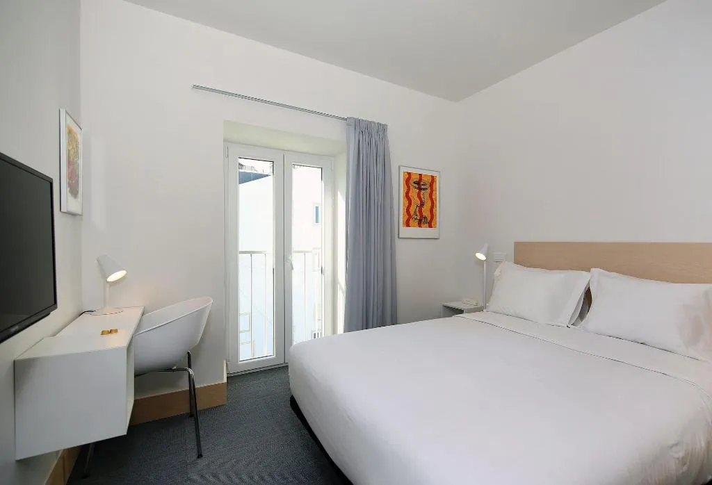 Room, Hotel Convento do Salvador, Lisbon