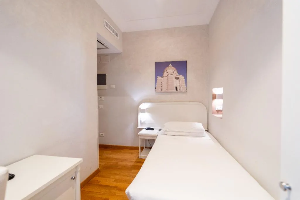 SINGLE STANDARD Room, Oxford, Rome