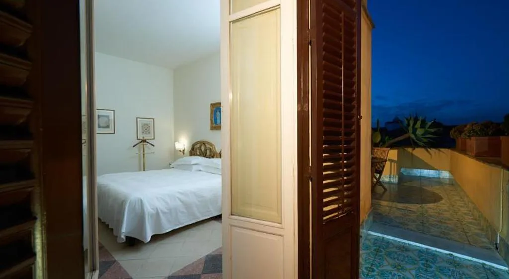 SUITE STANDARD Room, Eurostars Centrale Palace, Palermo