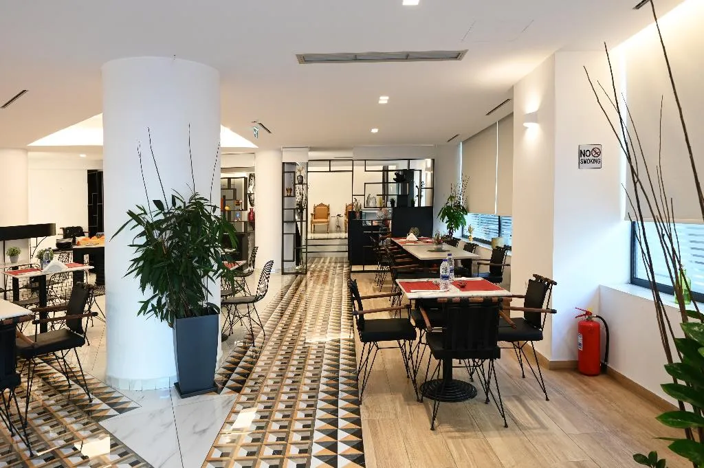 Restaurant, Urban Core Residence, Athens