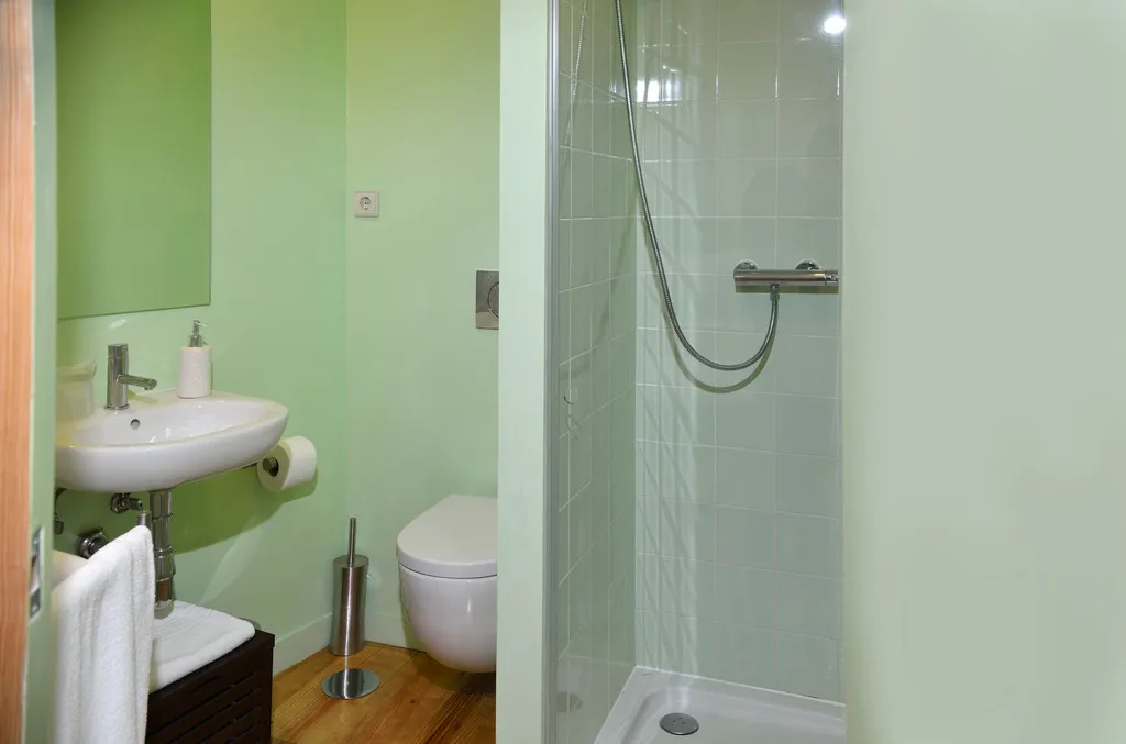 DOUBLE BASIC Room, Dukes Corner Guest House, Porto