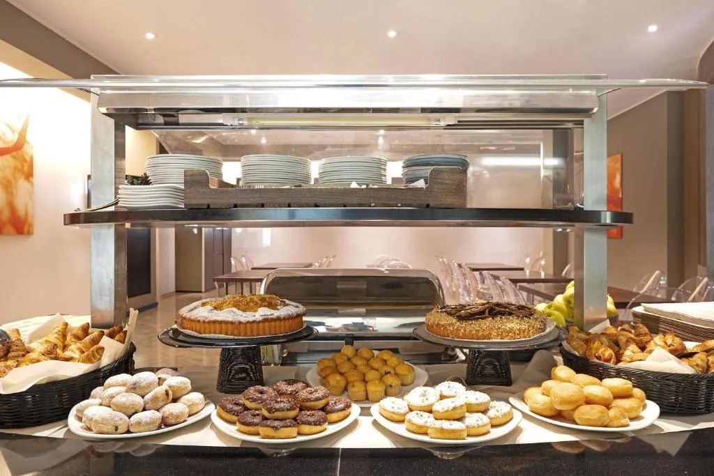 Bar, B&B Hotel Malpensa Lago Maggiore, Milan