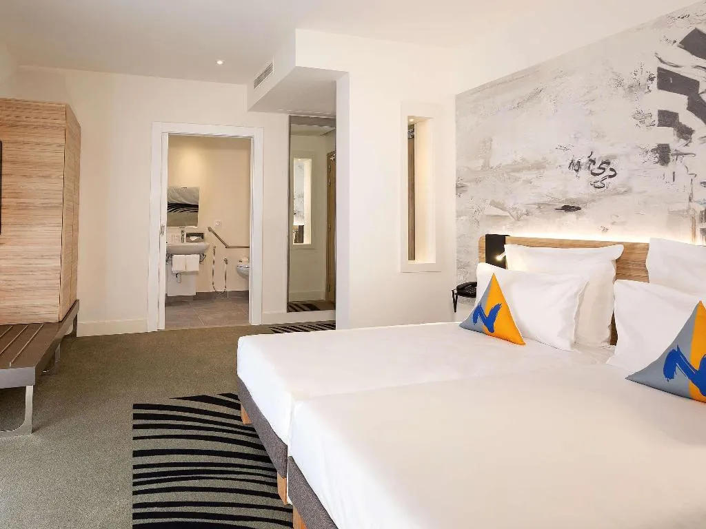 TWIN CLASSIC Room, Novotel Tunis Lac, Tunisia