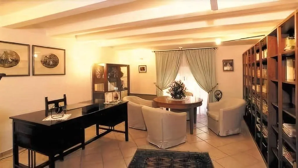 Lobby, Domus Mariae Benessere, Catania