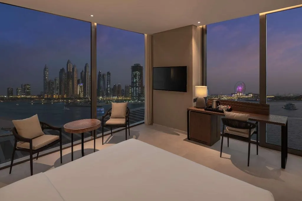 DOUBLE SEA VIEW Room, Radisson Beach Resort Palm Jumeirah, Dubai