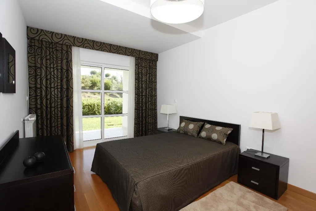 HOME THREE BEDROOMS Room, Montebelo Aguieira Lake Resort & Spa, Porto