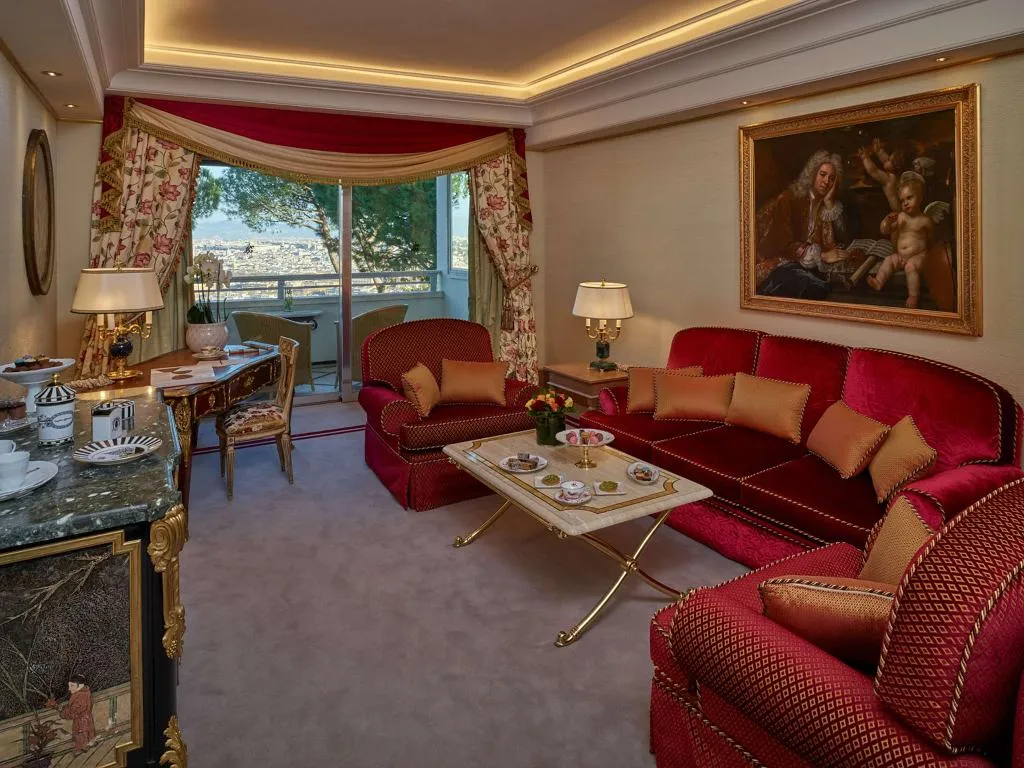 SUITE PREMIUM WITH VIEWS Room, Rome Cavalieri, A Waldorf Astoria Hotel, Rome