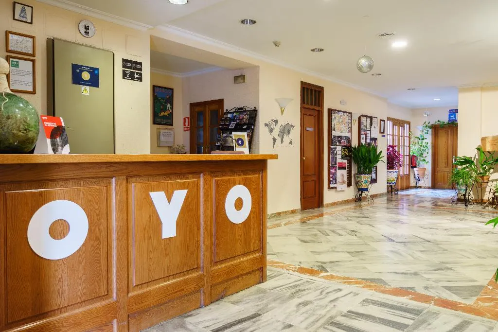 Lobby, Los Castaños, Seville