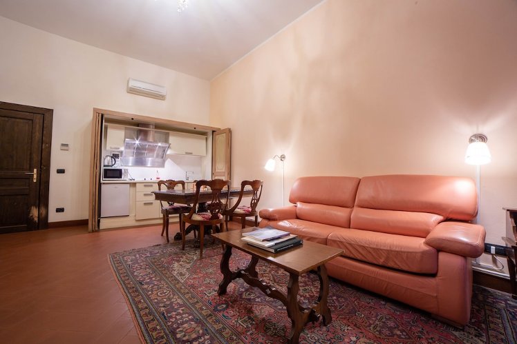 B&B Galileo 2000, Florence