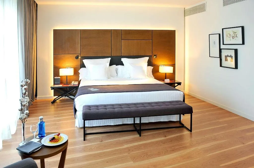 SUITE STANDARD Room, Barcelo Sevilla Renacimiento, Seville