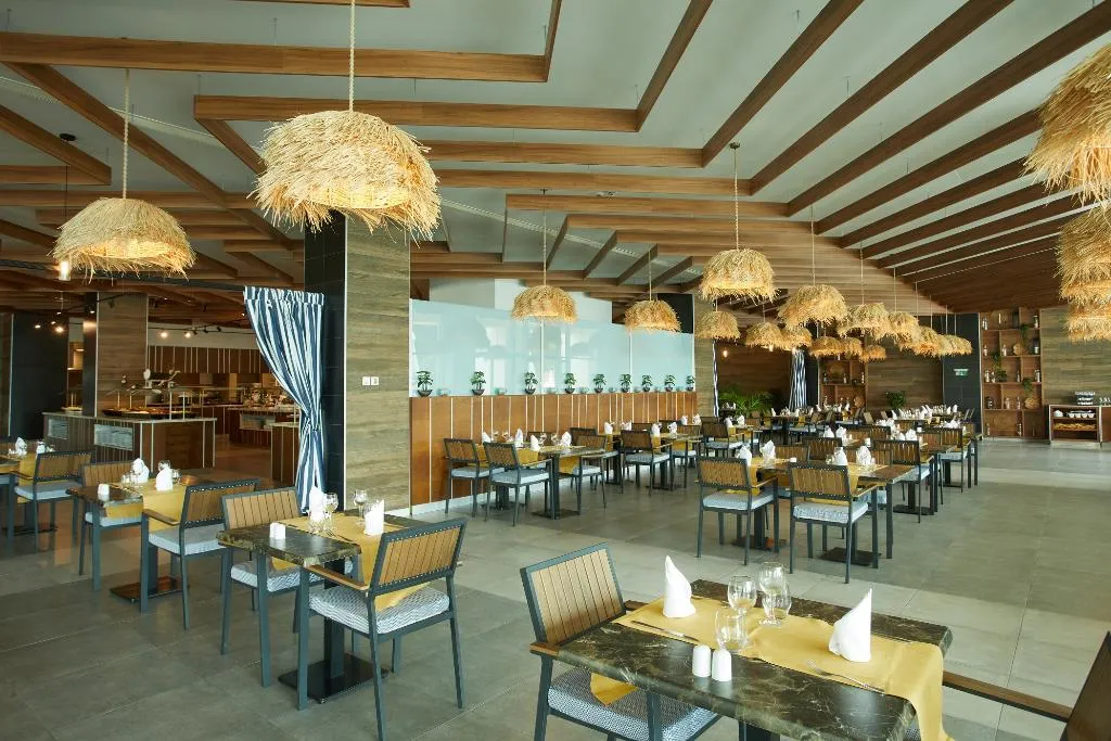 Restaurant, Secrets Sunny Beach Resort & Spa, Bourgas