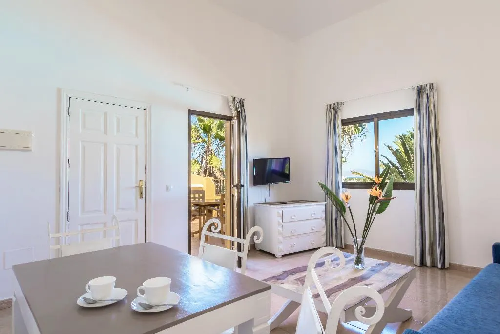 APARTMENT CAPACITY 6 TWO BEDROOMS Room, Oasis Papagayo Resort, Fuerteventura