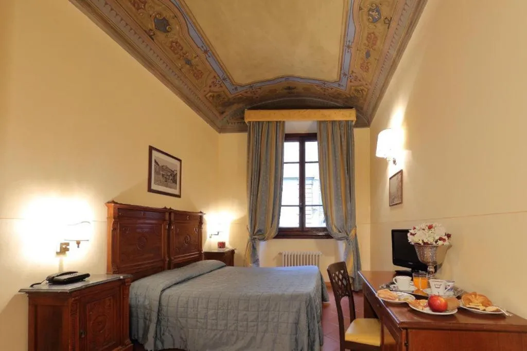 Double or Twin STANDARD Room, Cimabue, Florence