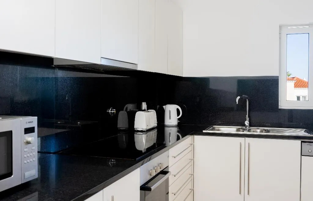 APARTMENT DELUXE ONE BEDROOM Room, Eden Villas & Apartments, Algarve